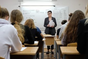Зарплата учителей в России