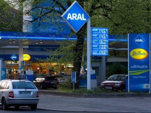 Цены на бензин в Германии: реальные цифры